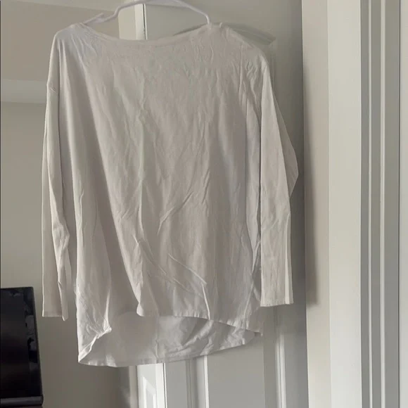 Lululemon Athletica White Relaxed Long Sleeve Tee - Picture 1 of 3